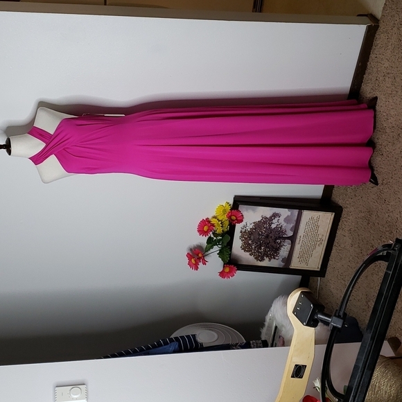 NEW Alex Marie Kensley Criss Cross Halter Gown Fuchsia Pink Goddess Castlecore - Picture 10 of 16